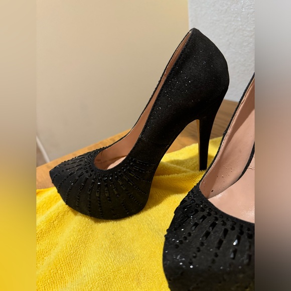 Cathy Jean Heels - Picture 6 of 8